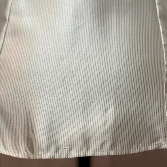 Giorgio Armani 100% Silk Silver & Black Pinstripe Button-Up Blouse Size 40 (6) - Picture 5 of 7